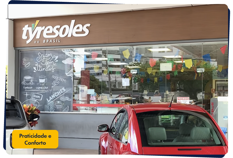 Oficina Auto Center Tyresoles equipada para serviços automotivos